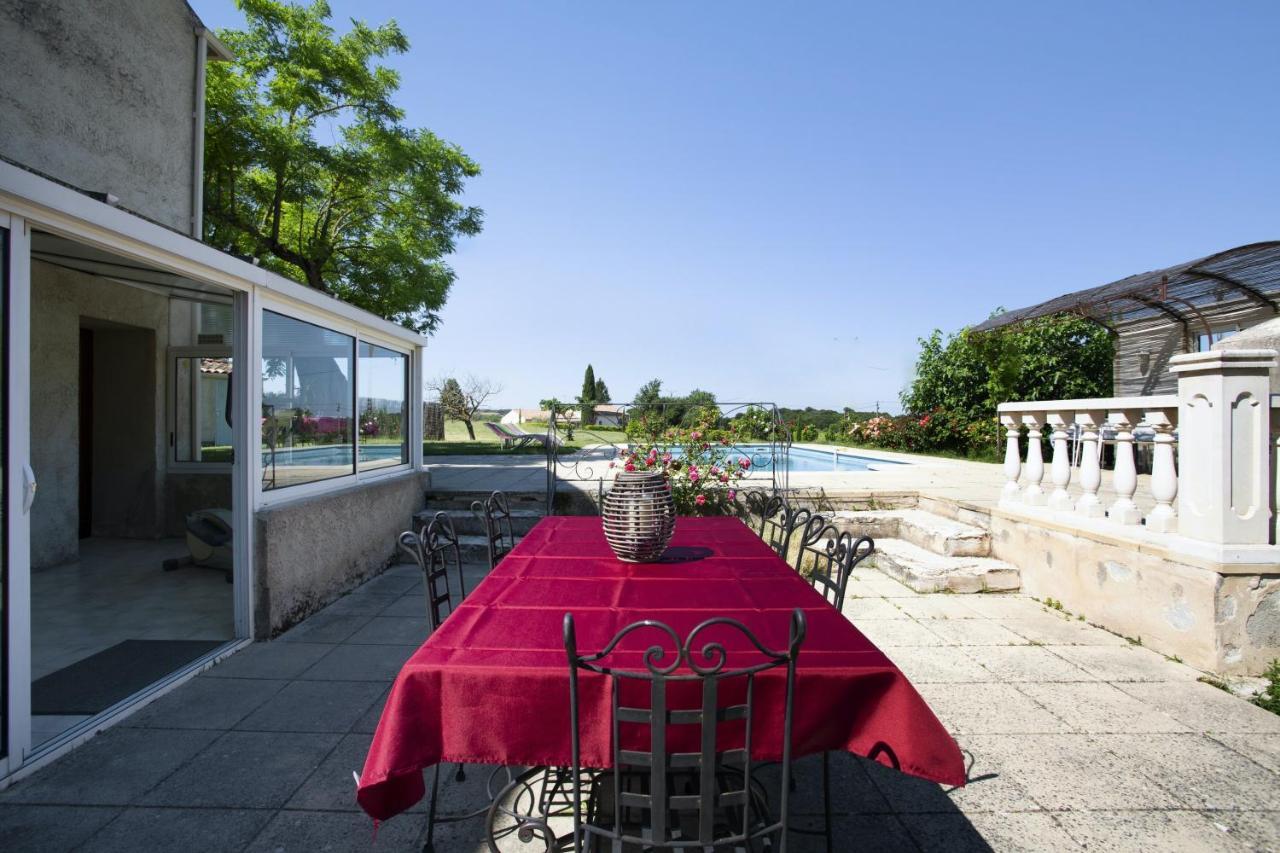Villa Charmante A La Tour-D'Aigues Avec Piscine Privee Exterior foto